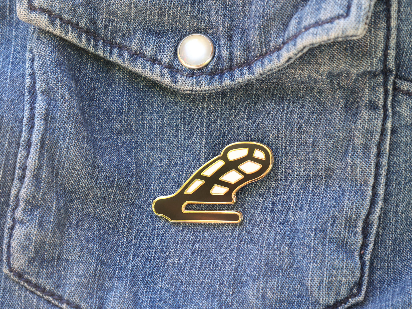 Cobra Logo Enamel Pin